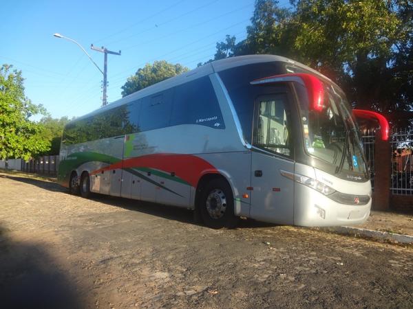Instituto Federal do Piauí recebeu ônibus rodoviário.(Imagem:FlorianoNews)