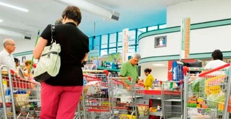 Iniciada negociação entre comerciários e patrões para novo acordo coletivo