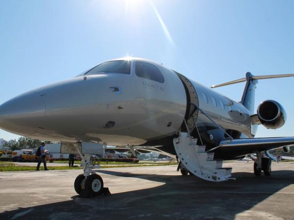 Prejuízo da Embraer aumenta e chega a R$ 387,7 milhões no 3º trimestre