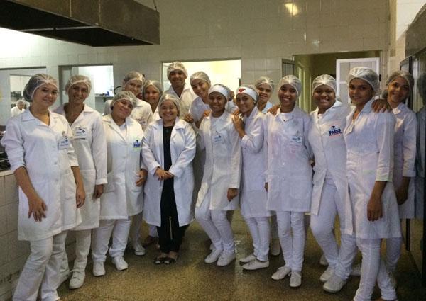 Acadêmicas do Curso de Nutrição da FAESF iniciam estágio na UFPI de Floriano
