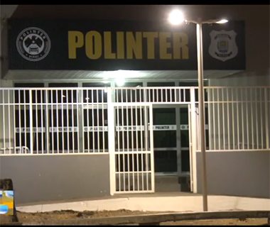 Cantor de swingueira é preso suspeito de roubo de veículo em Teresina