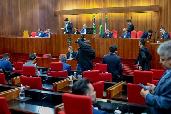 Deputados aprovam viagem de Rafael Fonteles aos Estados Unidos