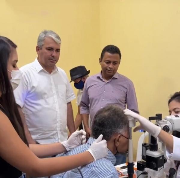 Deputado Francisco Costa participa de ação em Floriano