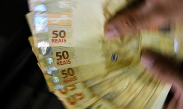 Última parcela de agosto do Auxílio Brasil é paga hoje