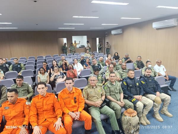	  3&ordm; BPM realiza palestra sobre atendimento a pessoas com autismo em Floriano(Imagem:FlorianoNews)
