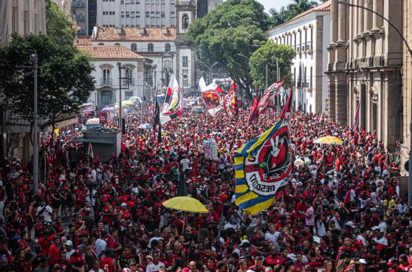Gabigol lidera festa para torcida no Rio (Imagem:Reprodu&ccedil;&atilde;o)
