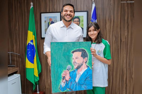 Secretaria da Educação anuncia edital para seleção de desenhos e pinturas para exposição em NY