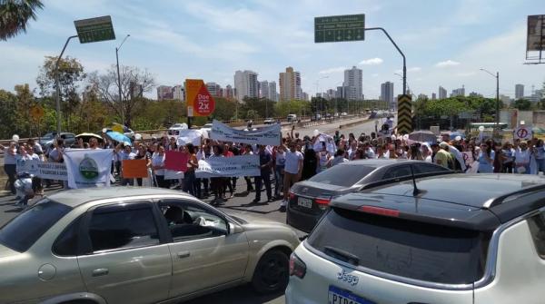Profissionais da enfermagem fazem protestos no Piauí contra suspensão da lei do piso salarial