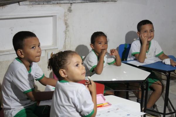 Escola na Estaca Zero educa crian&ccedil;as e promove valores humanos(Imagem:Ra&iacute;ssa Morais)