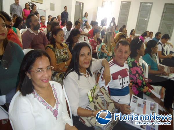 Secret&aacute;ria de Educa&ccedil;&atilde;o paticipa de reuni&atilde;o na 10&ordf; GRE.(Imagem:FlorianoNews)