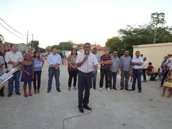 Prefeitura de Floriano inaugura ponte no bairro Irapu&aacute; II.(Imagem:FlorianoNews)