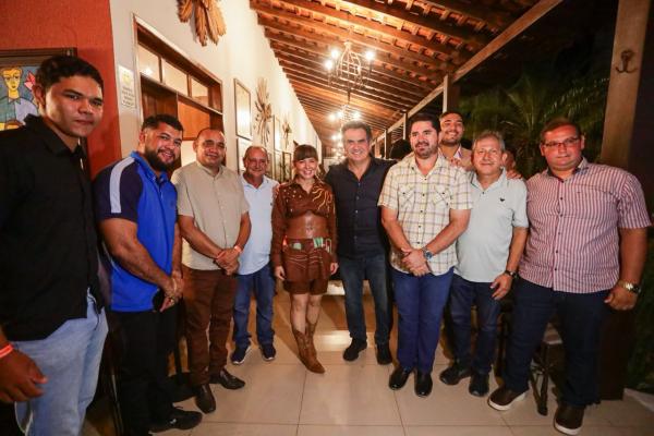 Ciro Nogueira com Ivanária e Themístocles: