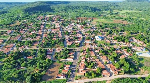 Justiça Eleitoral cassa mandatos de dois vereadores do PT no Sul do Piauí