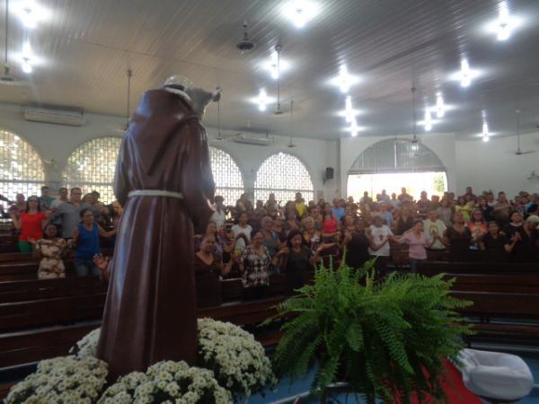 Começa o tradicional festejo de São Francisco de Assis em Floriano