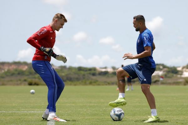 Douglas e Gilberto(Imagem:Felipe Oliveira / EC Bahia / Divulga&ccedil;&atilde;o)