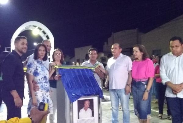 Inauguração do Largo Raimundo Marreiros transforma paisagem do bairro Ibiapaba
