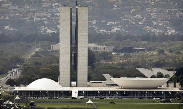 Vista da Esplanada dos Ministérios preparada para receber o desfile de 7 de setembro(Imagem:Joédson Alves/Agência Brasil)