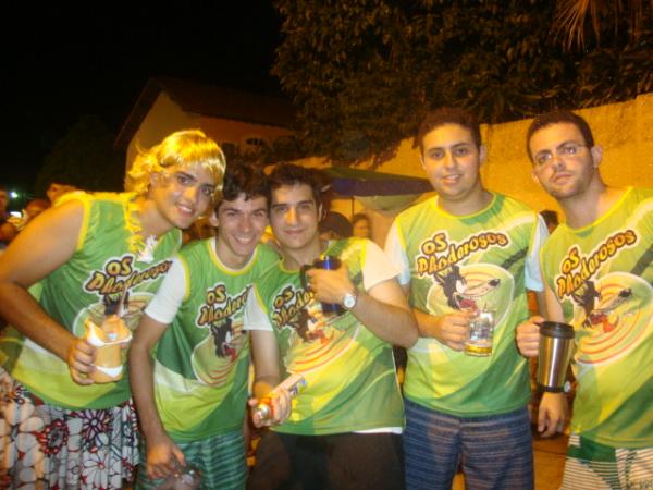 Reuni&atilde;o de amigos(Imagem:Floriano News)