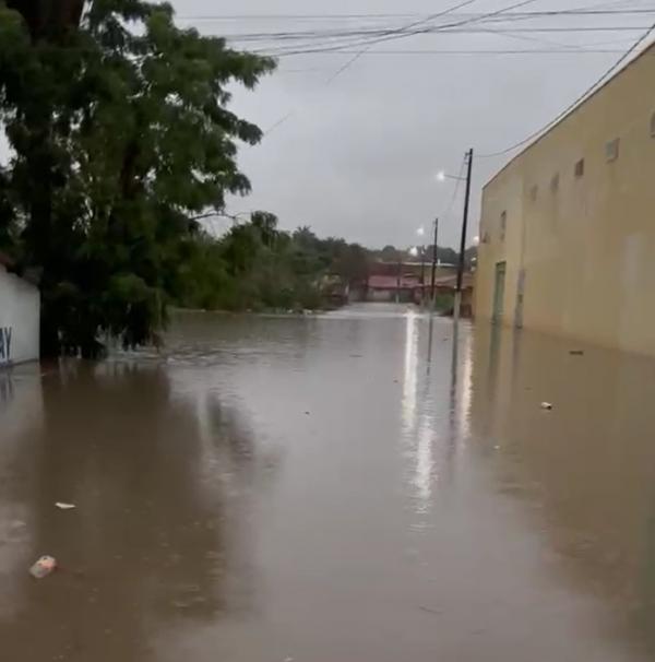 Prefeitura de Barão de Grajaú mobiliza equipes após fortes chuvas e orienta população