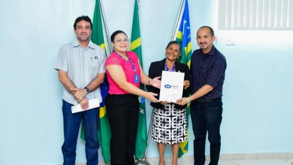 Poder Legislativo de Floriano recebe visita institucional do CRA/PI