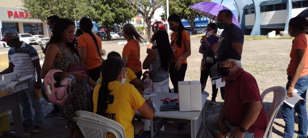 CTA realiza a&ccedil;&atilde;o na Pra&ccedil;a Coronel Borges.(Imagem:FlorianoNews)