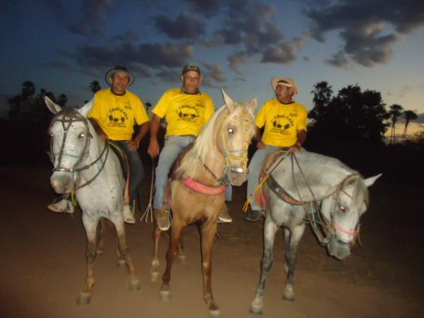 Realizada I Cavalgada dos Vaqueiros Encourados na localidade Rio Branco