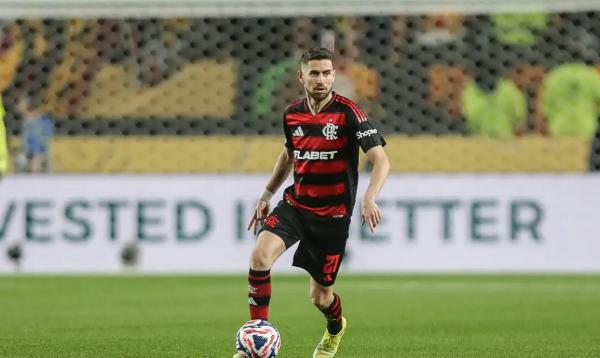 Flamengo encara Bayern por vaga nas quartas do Mundial