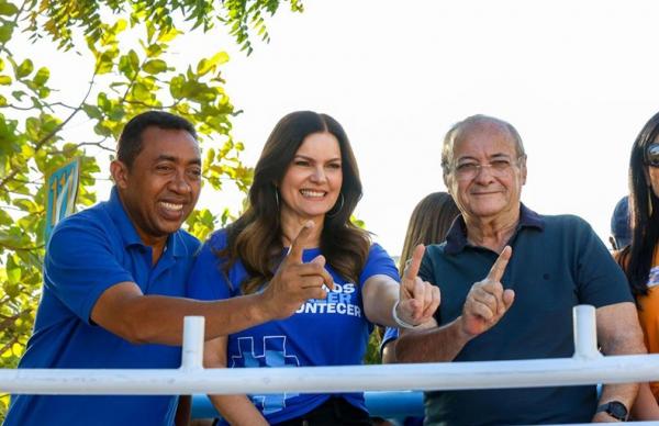 Sílvio Mendes, Iracema e Joel percorrem zona Leste de Teresina em carreata