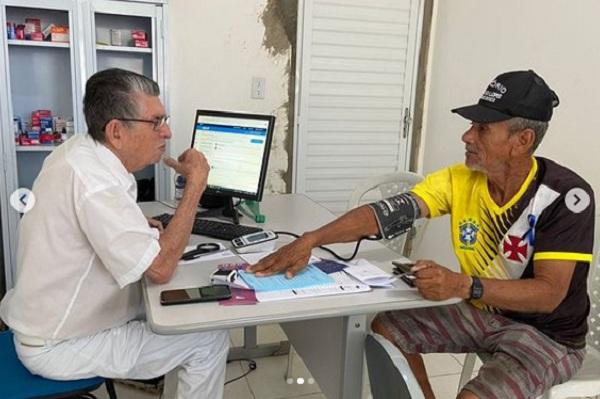 Unidades de Saúde de Floriano promovem ações de saúde do homem no bairro Alto da Cruz