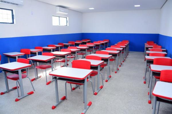 Prefeitura de Floriano entrega reforma e ampliação das escolas José Francisco Dutra e Aldenira Nunes(Imagem:Secom)