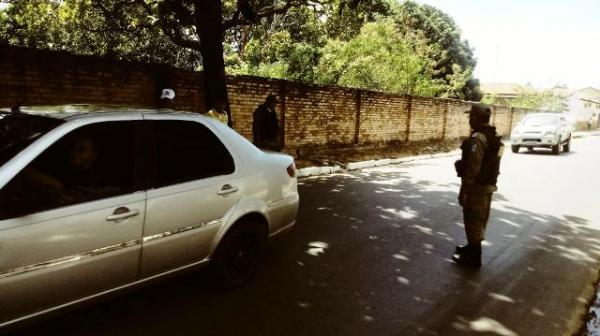 Polícia Militar e SUTRAN realizam blitz no centro de Floriano