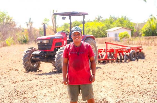 Investimento de R$ 22 milhões em máquinas agrícolas muda realidade de agricultores familiares do PI