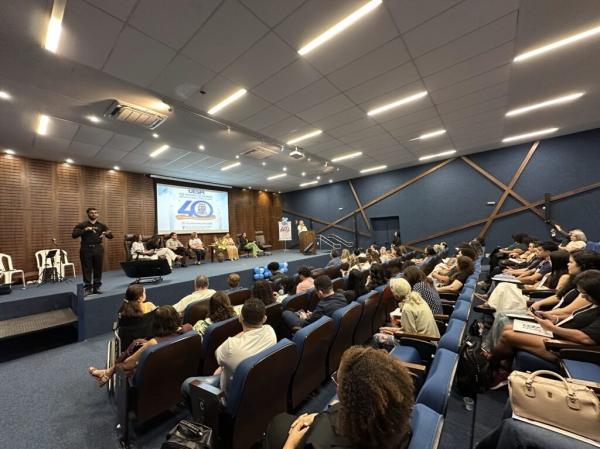XIII Semana de Letras da Uespi celebra 40 anos do curso com debates sobre diversidade e educação