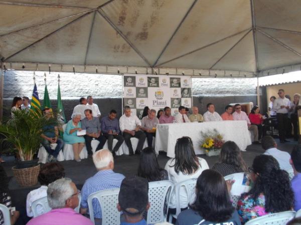 Reforma do Espa&ccedil;o Cultural Christino Castro &eacute; inaugurada em Floriano.(Imagem:FlorianoNews)