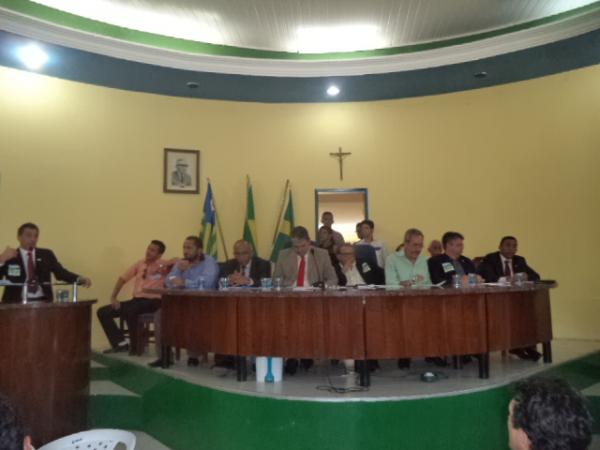 Audiência pública debate processo de terceirização do Hospital Tibério Nunes.(Imagem:FlorianoNews)
