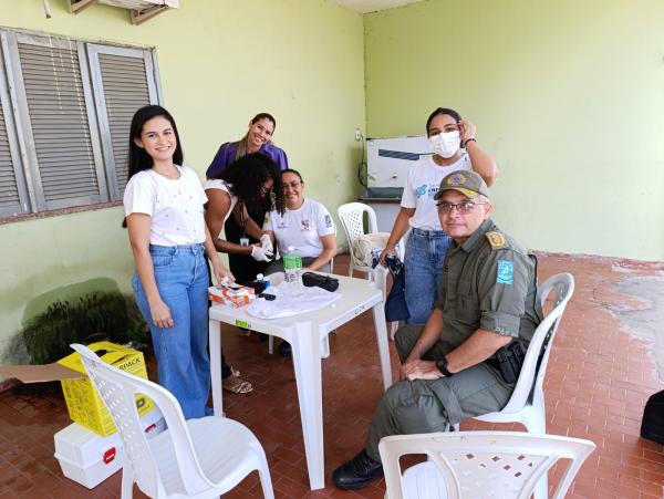 3&ordm; BPM e Secretaria de Sa&uacute;de de Floriano realizam a&ccedil;&atilde;o para promover o bem-estar dos policiais.(Imagem:FlorianoNews)
