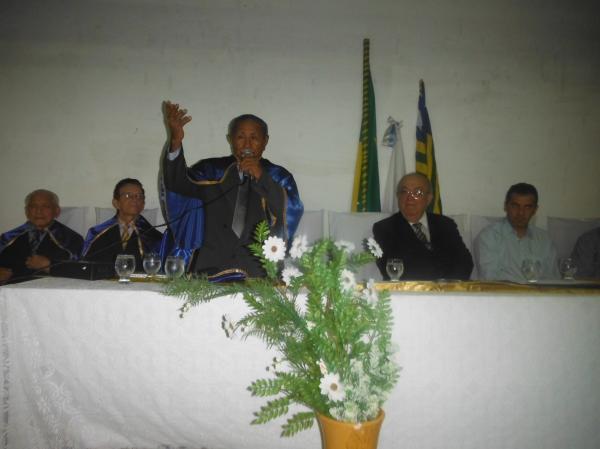 Homero Castelo Branco toma posse na Academia de Letras de Floriano