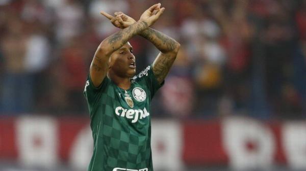 Falha de Andreas Pereira custa tri ao Flamengo e Palmeiras comemora segunda Libertadores no ano