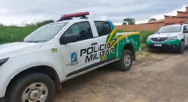 Homem morre e irm&atilde; &eacute; atingida por disparos de arma de fogo em Floriano(Imagem:Reprodu&ccedil;&atilde;o/JC 24 horas)