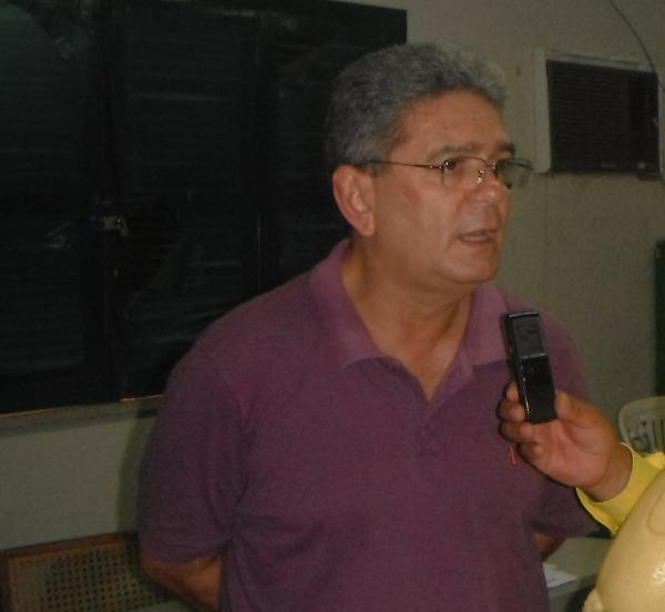 Nelson J&uacute;nior, Secret&aacute;rio de Educa&ccedil;&atilde;o.(Imagem:FlorianoNews)