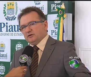 Merlong acusa oposição no Piauí de praticar o quanto pior melhor