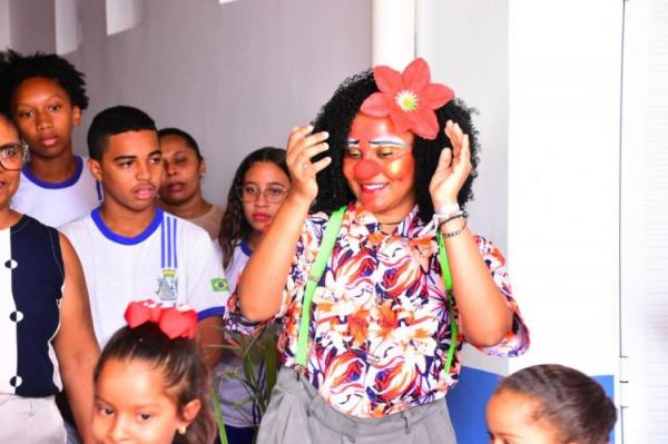 Assist&ecirc;ncia Social de Floriano comemora o Dia das Crian&ccedil;as com festas na sede e no campo(Imagem:Secom)