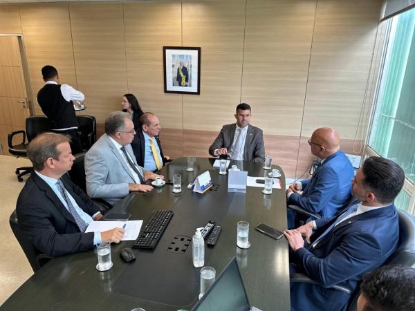 Parlamentares se reúnem em Brasília para discutir integração do Rio São Francisco no Piauí