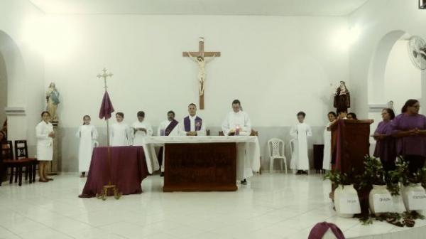 Caminhada e missa anunciam abertura da Campanha da Fraternidade em Bar&atilde;o de Graja&uacute;.(Imagem:FlorianoNews)