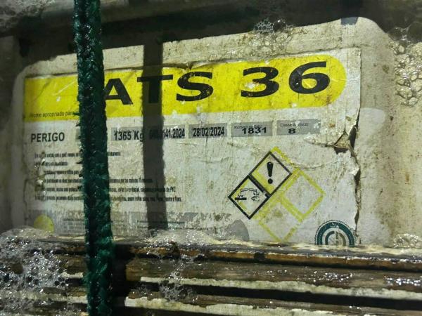 Adapi descarta 1,5 tonelada de tilápia imprópria para consumo apreendida pela PRF em Piripiri(Imagem:Ascom Adapi)