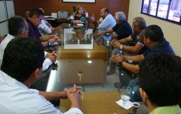 Reuni&atilde;o aconteceu na sala de reuni&otilde;es da Procuradoria Geral do Estado.(Imagem:Wenner Tito)