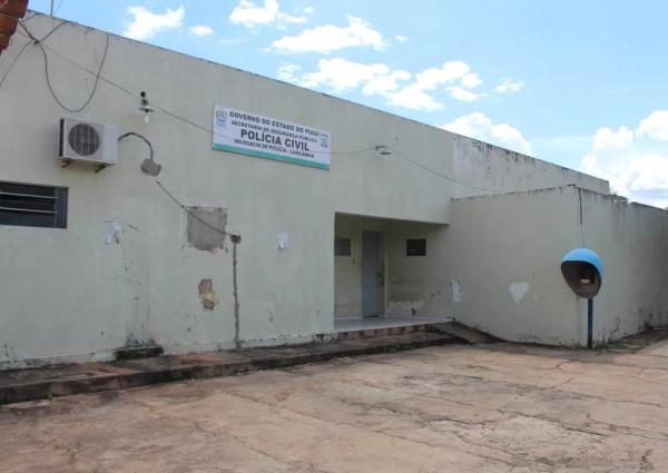 Adolescente de 17 anos é apreendida suspeita de matar a própria filha de 4 meses no Piauí