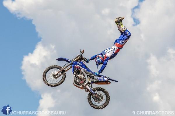 Apresenta&ccedil;&atilde;o de Freestyle ser&aacute; uma das principais atra&ccedil;&otilde;es da abertura do Piauiense de Motocross.(Imagem:Aldeia)