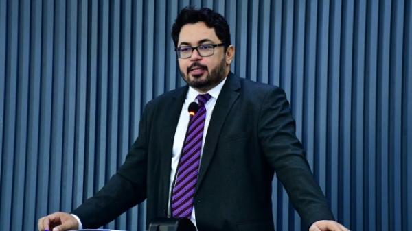 Ver. prof. Magno comemora sanção de lei que estabelece normas de acessibilidade e inclusão