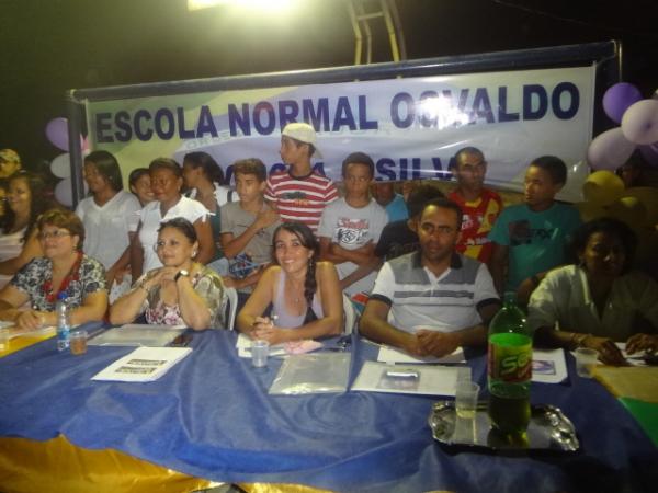ENOCS d&aacute; in&iacute;cio &agrave;s festividades em comemora&ccedil;&atilde;o aos 51 anos.(Imagem:FlorianoNews)